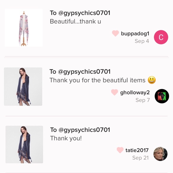 Sleeveless vest with a large floral print. - Picture 3 of 3